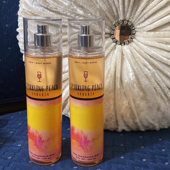 BATH & BODY WORKS SET. . . SPARKLING PEACH SANGRIA SCENT - Picture 2 of 4